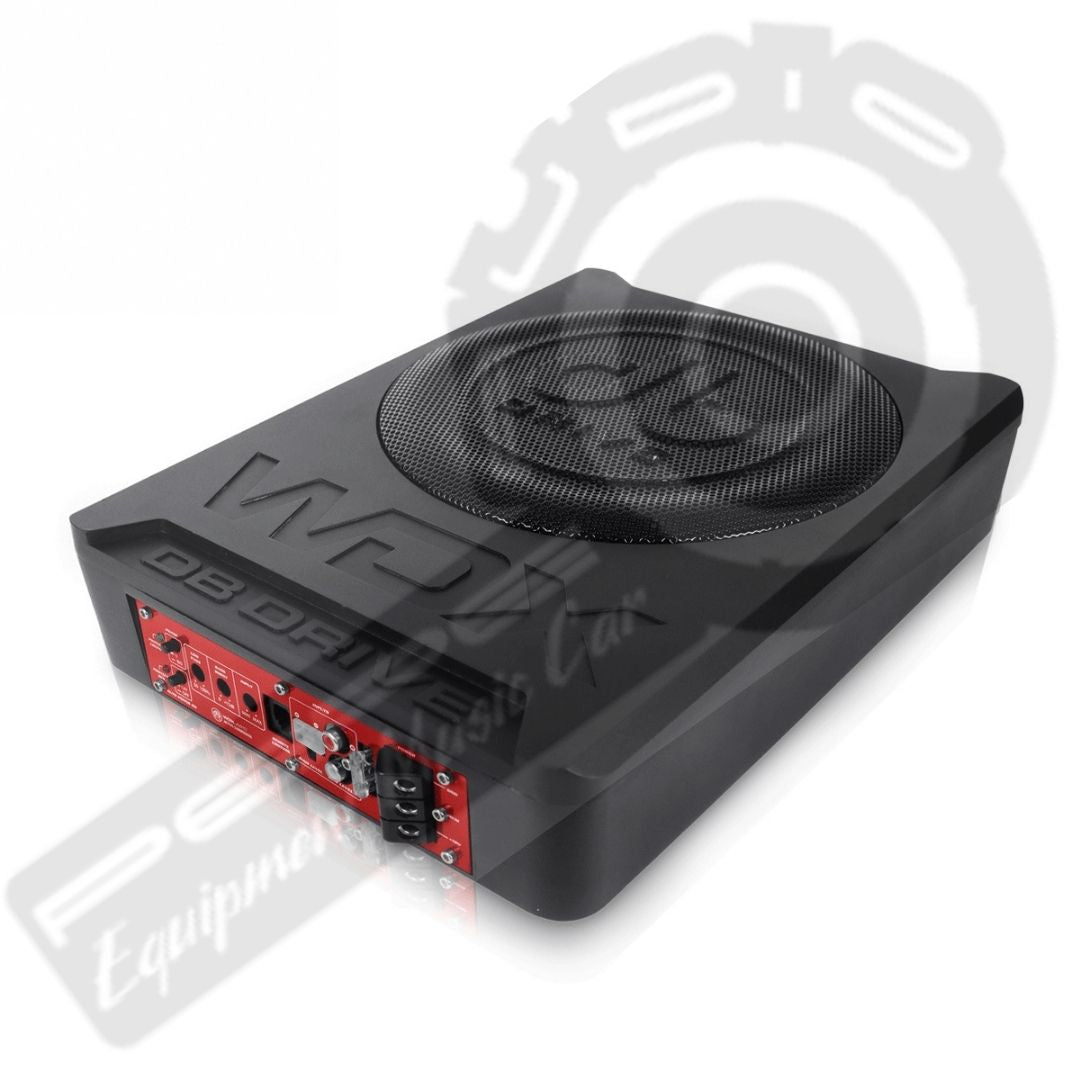 Subwoofer activo DB Drive WDX-AS10 Instalado
