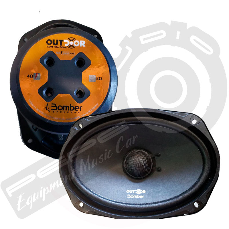 Medio Bomber Outdoor