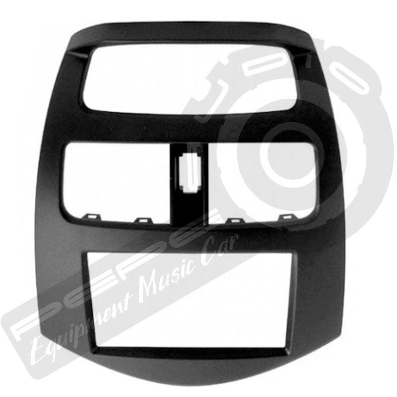 Spark GT 2013-2016 - Moldura de radio