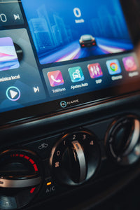 Radio Hawk HK9002QLED 9" | Apple CarPlay / Android Auto